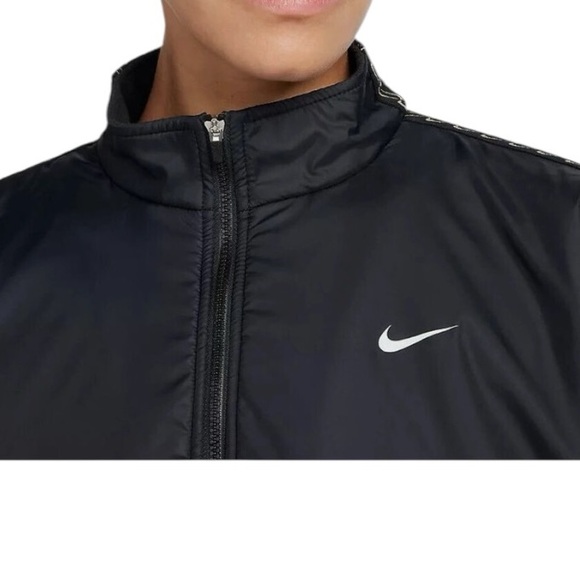 🆕 Nike Women's Therma-FIT One Black/Gold Fleece Full-Zip Jacket - Zip Pockets - Picture 5 of 15
